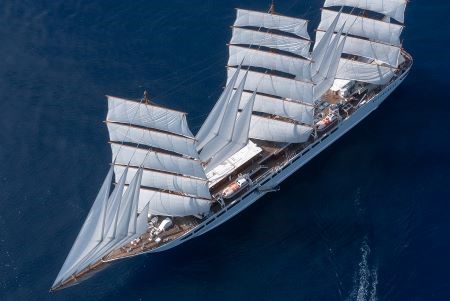 Harnessing the Central American wind on the world’s largest hand-sailed ship