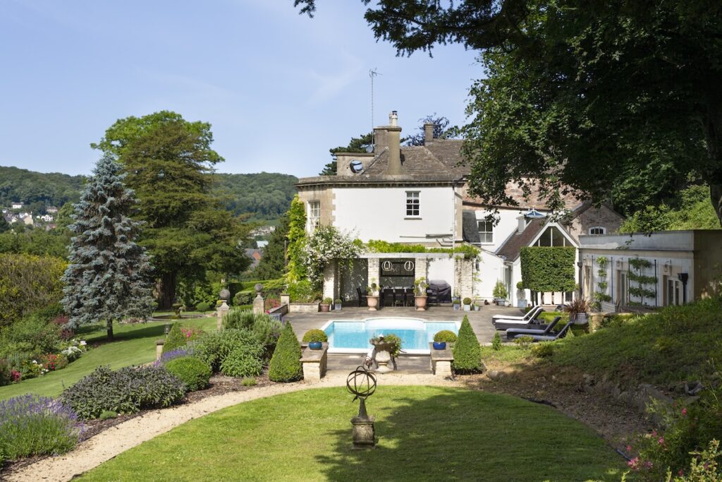 Sense and Sensibility hotels