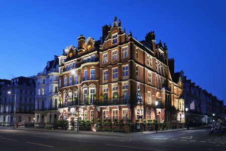 REVIEW: Celebrating Sundays at The Milestone Hotel