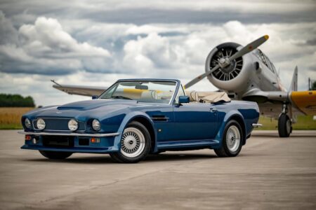The Market classic cars