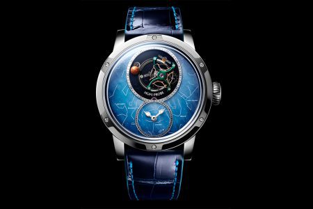 Louis Moinet has launched a unique timepiece containing Martian meteorite dust and a fragment from the moon