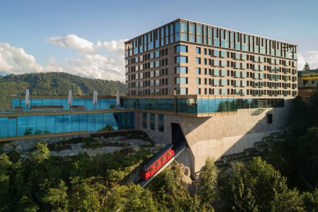 The Bürgenstock Resort is taking wellness to magnificent new heights