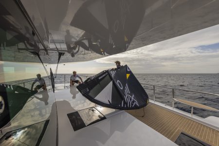 Silent-Yachts launches stunning new model featuring innovative kite system