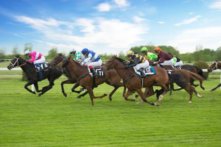 What makes the Prix de L’Arc de Triomphe such a luxurious day?